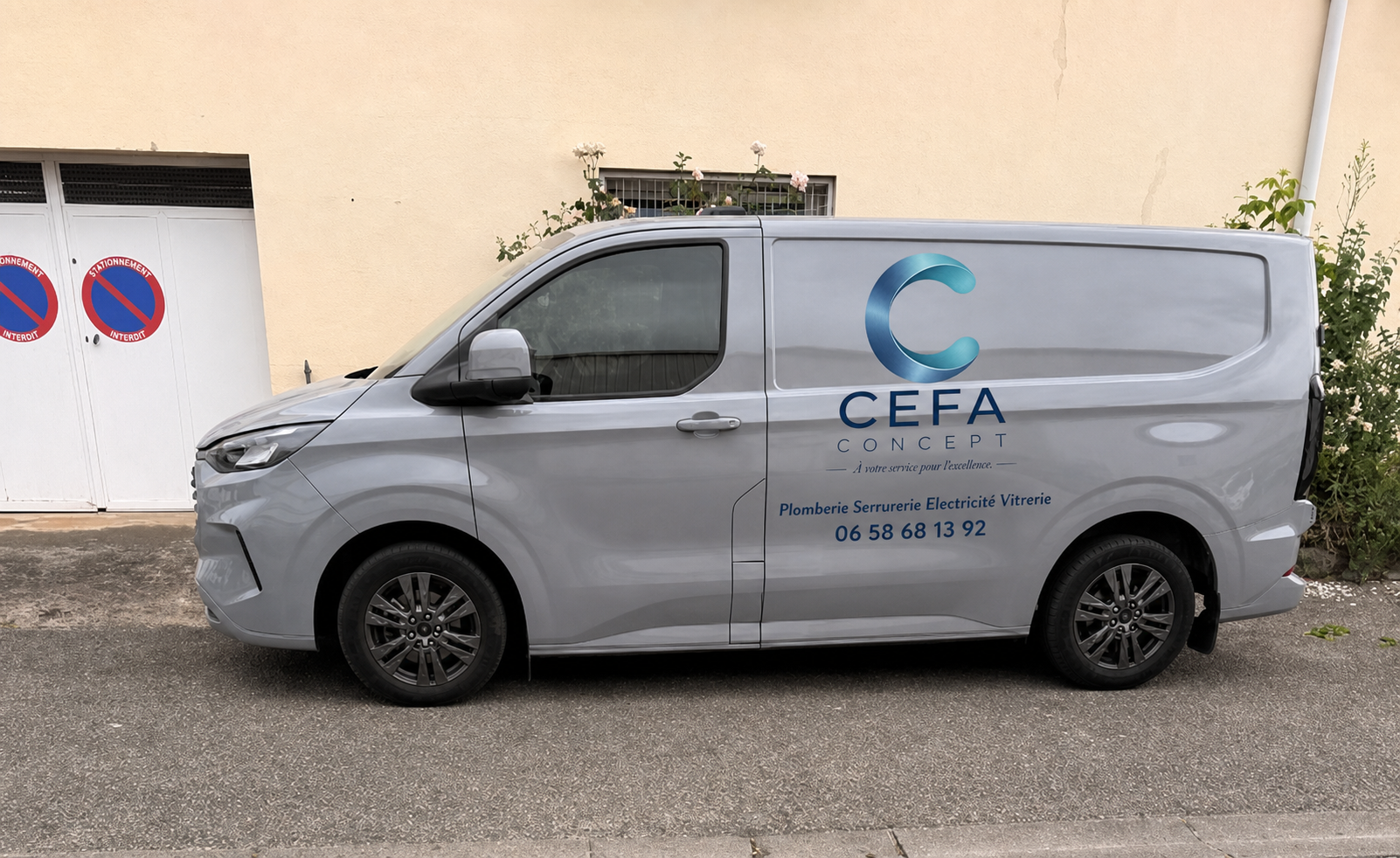 Camion Cefa Concept — Plomberie, Serrurerie, Électricité, Vitrerie à Lyon